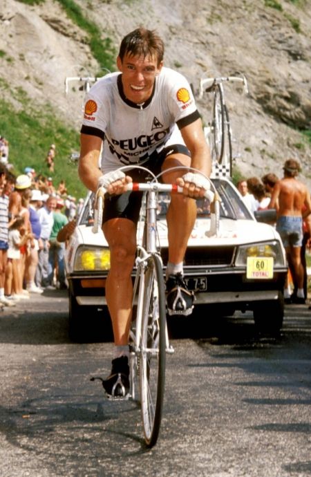 CYCLISME carte équipe cycliste HITACHI bosal 1988 